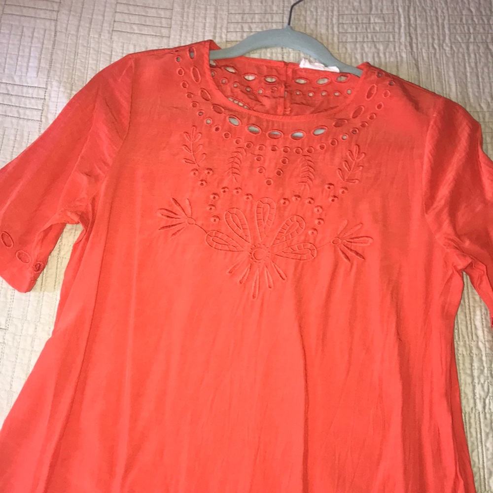 Short sleeve blouse